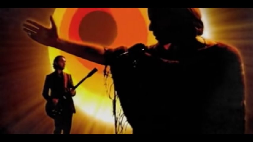 Baustelle, Charlie fa surf